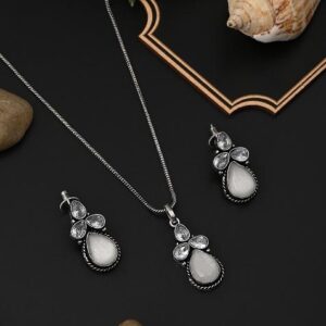 Silver Oxidised Finish Pearl Stone Pendant Set White